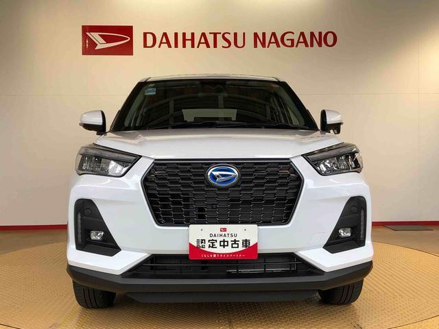 長野ダイハツ販売は車両に詳しくない方でも気軽に立ち寄れるお店作りを目指しています。高年式・低走行のお車がいっぱいです！是非一度遊びに来てください♪