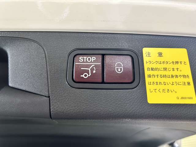 上質でお買い求めやすい輸入中古車をご案内しております。お客様のお好みに合った弊社在庫よりお選びくださいませ。