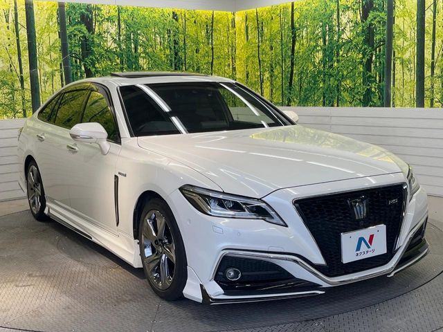 大好評のボディコーティング「弾スプラッシュコート」もご納車までに施工可能。通常のガラスコートと異なる、耐久年数6年の無機質ガラスコーティングが、ボディをキレイな状態に保ってくれます。