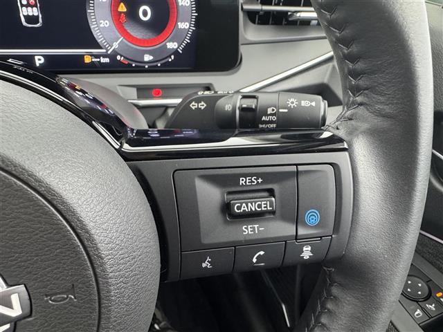 【運転席操作部】快適なドライブを楽しむための機能が装備されています！運転席から触れるので、使いやすいです！除菌プランいれていただくと、さらに清潔で安心していただけます！