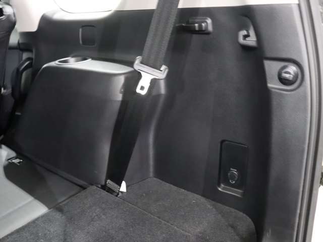 ラゲッジ内張り！