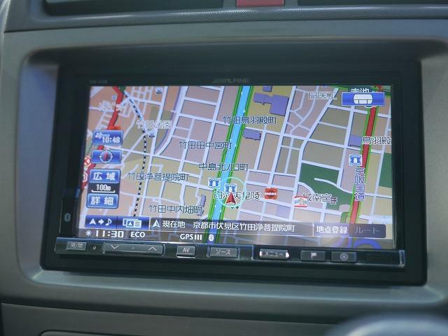 公共交通機関でお越しのさいはJR京都駅より車で10分近鉄竹田駅より車で5分の場所にございます