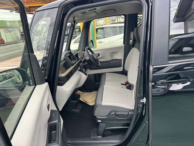 ★遠方の方は、お電話やLINEでのご相談も可能です！またインターネットを使用したライブ商談も可能です！是非お気軽にご相談下さい！