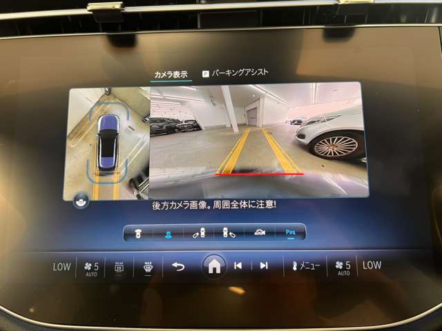 ナビゲーションシステムも多様化して参りました。好きな音楽が好きなメディアで楽しめます。USBインターフェース、SDカード、Bluetoothなど様々な接続方法に対応しており、楽しいドライビングを演出。
