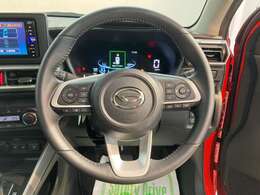 エンジンオイル、オイルエレメント、ワイパーゴム交換。その他バッテリーやベルト類など点検の上、必要な場合には交換してお渡します。