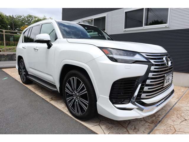 ◇◇LX600、4WD、7人乗りが入庫いたしました！◇◇