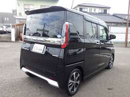 お車をお探しの方は、香川県高松市三名町662-2空港通り (国道193号)沿いにある『香川三菱自動車・クリーンカー空港通り』にお越しくださいませ。