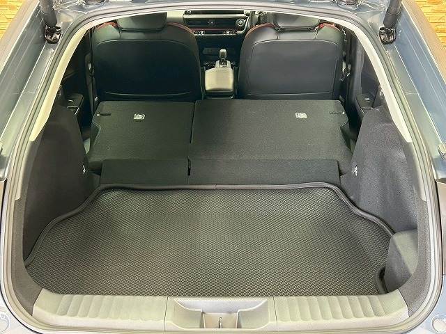 ☆全車修復歴なし！鑑定付きの良質なお車のみを厳選して展示中☆第3者機関の認定付き車ですので、遠方の方でも、安心してご検討いただけます。