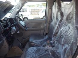 シートも上質なファブリックシート！