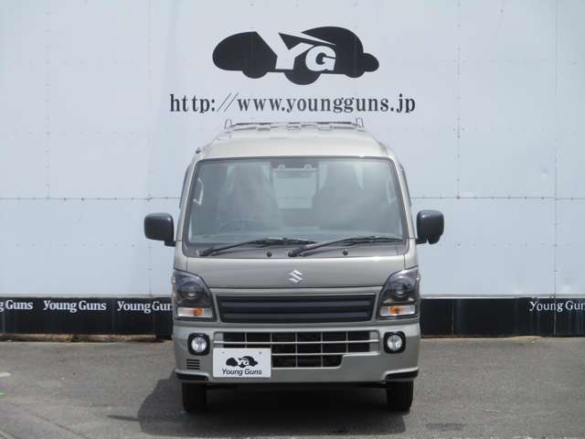 ★納車前の整備★自社認証修理工場を完備しておりますのでお任せください！一台一台コンディションの異なるお車の状態を把握し、当社の整備士による的確な整備を施します！