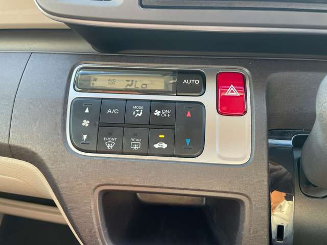 ★オートエアコン仕様で室内いつでも快適です♪便利で快適なアイテムが多数！ポイント5店は総在庫1000台以上の大型安心ディーラー系列です♪また提携オークションサイト約30万台から検索・取寄せも可能です♪