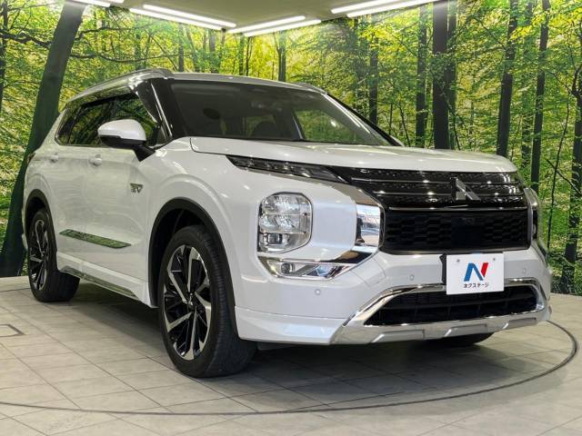 大好評のボディコーティング「弾スプラッシュコート」もご納車までに施工可能。通常のガラスコートと異なる、耐久年数6年の無機質ガラスコーティングが、ボディをキレイな状態に保ってくれます。