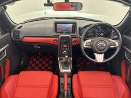 メーカーが視認性や使い易さにこだわったインテリアです♪