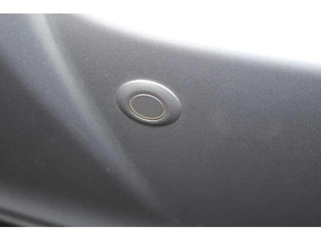 2年保証付♪車検整備付♪衝突軽減ブレーキ♪ナビTV♪バックモニター♪ETC♪スマートキー♪Bluetooth♪コーナーセンサー♪