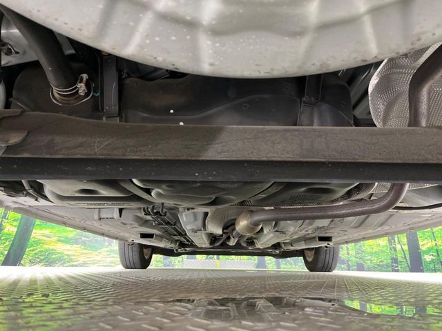 下回りがきれいなうちに、防錆加工の施工がオススメ。降雪地域はもちろん、沿岸部にお住いの方や、趣味でマリン・ウィンタースポーツをされる方にご好評いただいております。
