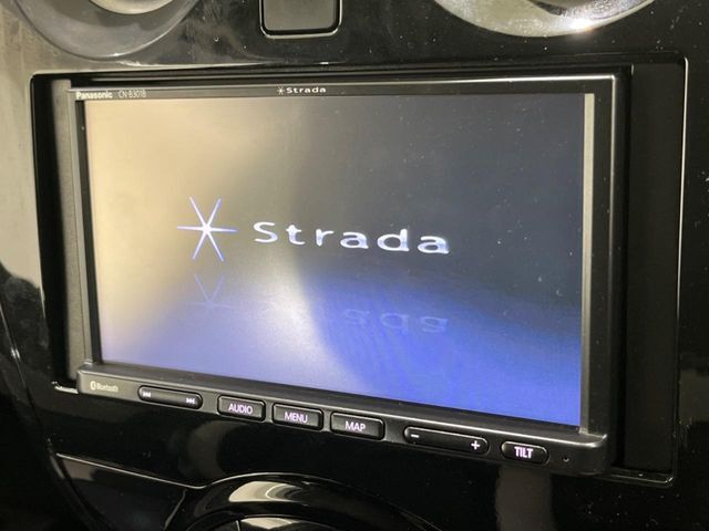【ナビゲーション】使いやすいナビで目的地までしっかり案内してくれます。各種オーディオ再生機能も充実しており、お車の運転がさらに楽しくなります！！