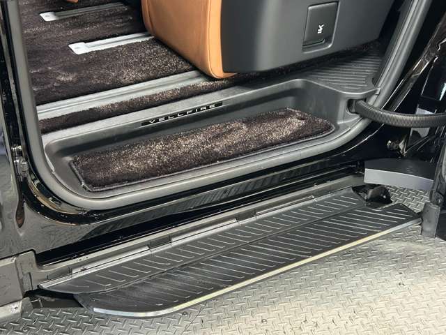 ユニバーサルステップ