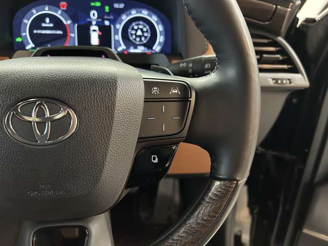 運転席周りに大きな傷、汚れ、へたりなどなく良質な状態です！