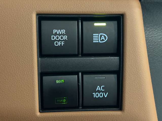 お車の機能や安全装備に関して気になる方は、ぜひ一度ご来店ください！その場でスタッフがご説明可能です！