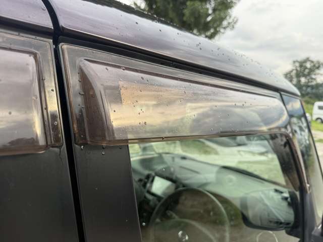 ☆雨の日も大活躍なドアバイザー完備です☆リモート商談可能です。☆当社は指定工場ですので一般車検も大歓迎です。
