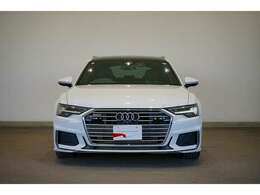 Audi A6 Avant 55 TFSI quattro S line/パノラマサンルーフ/HDマトリクスLEDヘッドライト/5アームダイナミックデザインホイール 8.5J x 19