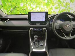 「この車の写真をもっと見たい」「状態が気になる」「この装備はついている？」どんな小さな疑問でもお気軽にお問い合わせください！