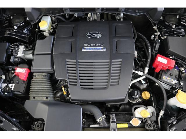 2.0L e-BOXER 水平対向エンジン、レギュラーガソリン仕様です