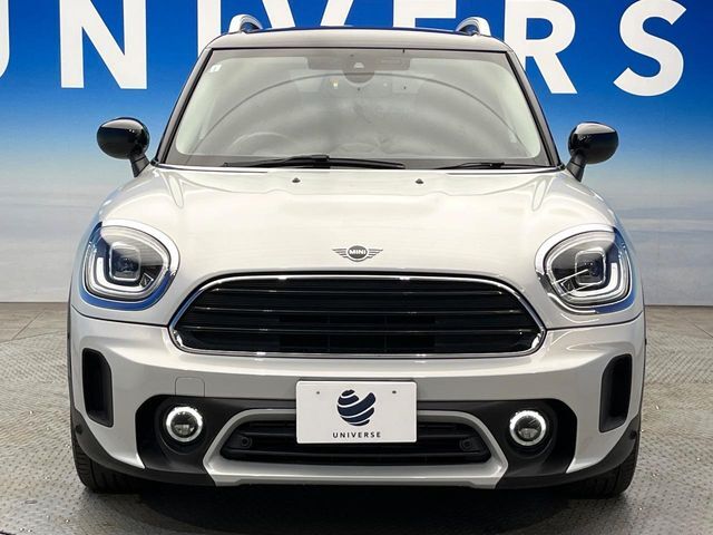 ●ご覧の通り綺麗な状態を維持しているお車ですが、小さなキズの状況や他の箇所のお写真もお送りできます。ご遠方の方でも安心してご検討いただける様、お客様のご希望に応じて出来る限りご対応させていただきます。