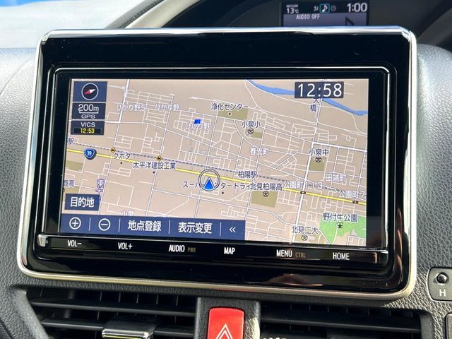 【純正ナビ】人気の純正ナビを装備。オーディオ機能も充実しており、Bluetooth接続すればお持ちのスマホやMP3プレイヤーの音楽を再生可能！毎日の運転がさらに楽しくなります！！