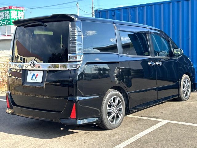 ☆全国のネクステージからお取り寄せが可能※！遠方の店舗に展示してあるクルマが気になる場合も、最寄りの店舗でご覧いただくことが可能です！是非私たちに要望をお聞かせください！※別途費用