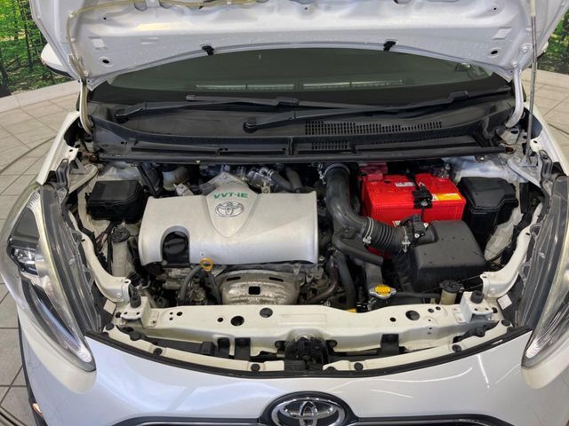 親切・丁寧な専門メカニックスタッフが応対！・車検・点検整備・事故等の修理などアフターサービスも安心。お車のカスタマイズもネクステージのサービススタッフまでご相談ください！