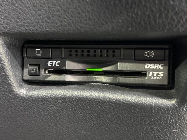 【ETC】高速道路の料金所をストレスなく通過！話題のスポットやサービスエリアに多い「スマートIC」利用時は必須のアイテムです。当店でセットアップを実施、ご納車当日からすぐにご利用いただけます！