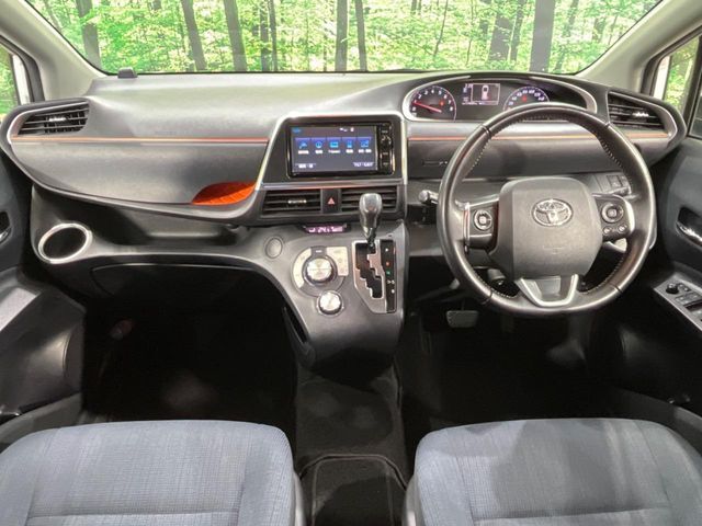 グループ総在庫数約30，000台！！全国の系列店からメーカー・車種問わずご紹介出来るので、あなたにピッタリのお車が見つかるはずです♪まずはお問い合わせ下さい☆