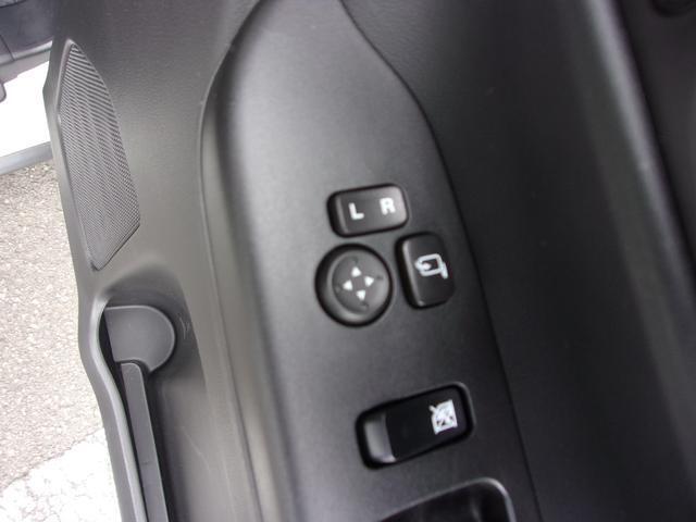 お車でお越しの際は、東名高速静岡ICから東へ2キロ