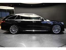 メルセデスの認定中古車「サーティファイドカー」では、専用のコールセンターにオペレータが24時間365日待機