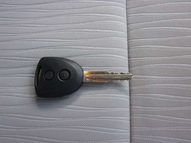 当社では提携ディーラーにて全車整備・点検してお渡しいたします。