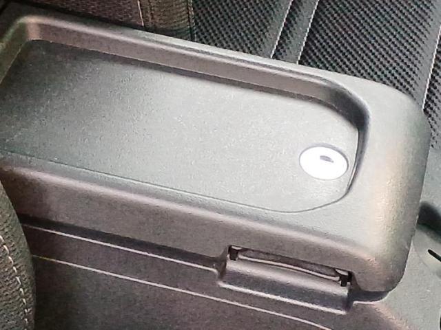 こちらのお車はいかがでしょうか？少しでも気になっていただけましたら是非お問い合わせください！さらにお車の詳細をお送りいたします！