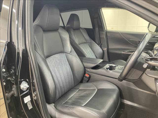 ハーフレザーシートを装備！！