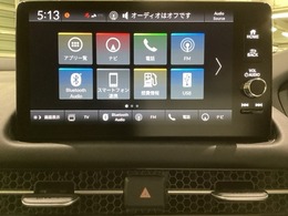 多機能と操作のしやすさを両立した、Honda CONNECT対応のナビディスプレーです。ETC2.0車載器もナビゲーション連動し、スマートフォン用Bluetoothユニット付きです。