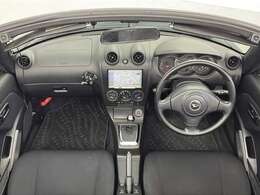 【インパネ全体】『インパネ全体』の画像になります。写真の内容に関してご不明点、ご質問等がございましたらお気軽にガリバー店舗までお問い合わせください。