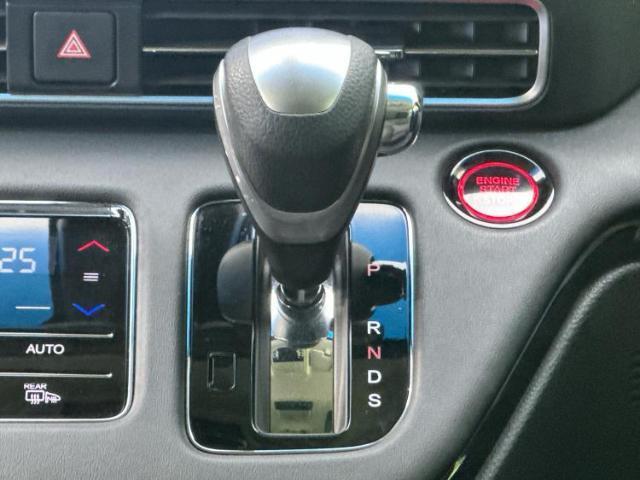 お車に合わせて無料保証以外にも、保証範囲、期間、距離を拡充させた有料保証もご用意しております！中古車の購入が初めてで不安・・・というお客様もご安心ください！