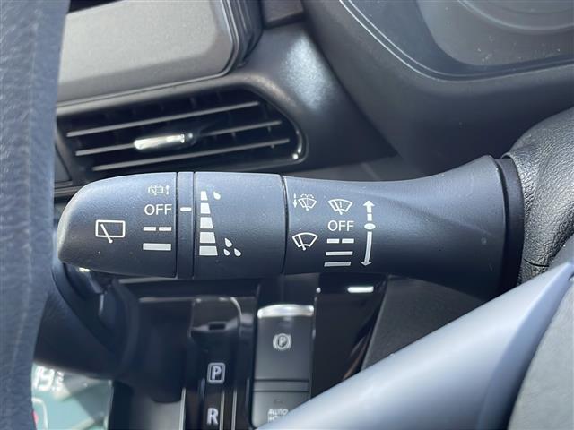 【運転席操作部】快適なドライブを楽しむための機能が装備されています！運転席から触れるので、使いやすいです！除菌プランいれていただくと、さらに清潔で安心していただけます！