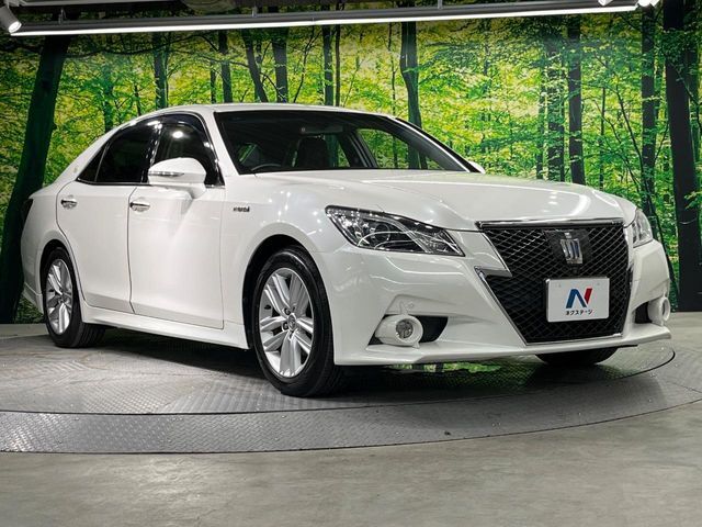 大好評のボディコーティング「弾スプラッシュコート」もご納車までに施工可能。通常のガラスコートと異なる、耐久年数6年の無機質ガラスコーティングが、ボディをキレイな状態に保ってくれます。