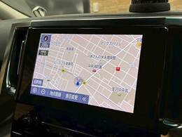 【純正ナビ】装備でフルセグTV視聴やBluetooth等充実装備。