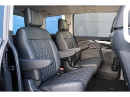 後部座席も広々お使いいただけます☆