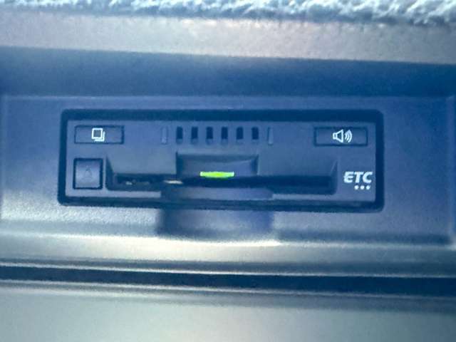 【ETC】長距離のドライブもETC搭載だからお得で安心！旅行の時などにあると嬉しい装備です♪