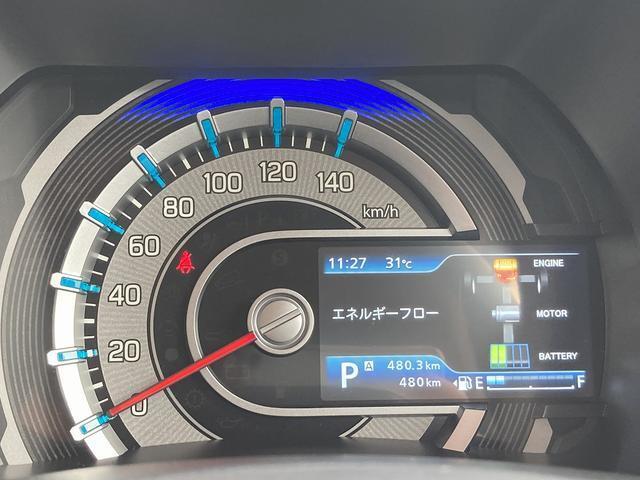 【走行距離】まだまだ距離は少ないですよ。低走行だから内装もキレイです。これからいっぱい乗って下さいね！