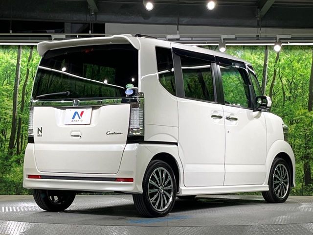 ☆全国のネクステージからお取り寄せが可能※！遠方の店舗に展示してあるクルマが気になる場合も、最寄りの店舗でご覧いただくことが可能です！是非私たちに要望をお聞かせください！※別途費用