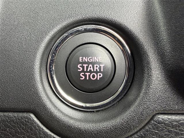 【運転席操作部】『運転席周辺の装備』の画像になります。快適なドライブを楽しむための機能が装備されています！運転席から触れるので使いやすいです！