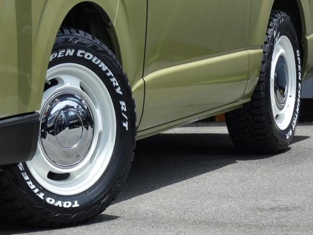 FD-classic16インチ・ホワイトにTOYOオープンカントリーRTを装着♪